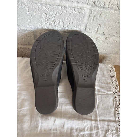 Dansko Women Robbie Clogs Sz 37 US 7 Black Nubuck Leather Slip On Comfort Shoe - Picture 8 of 10